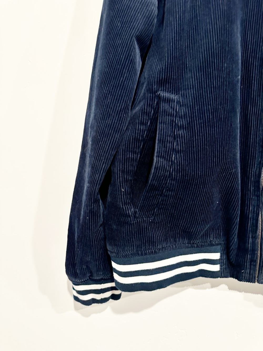 Ben‎ Sherman Navy Corduroy Jacket Size Large - Picture 5 of 8